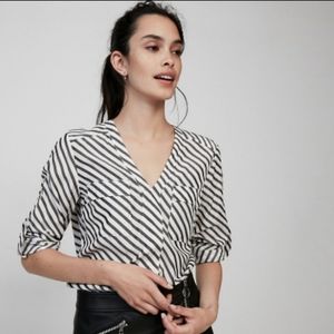 Express Chelsea Diagonal Stripe Two Pocket Popover